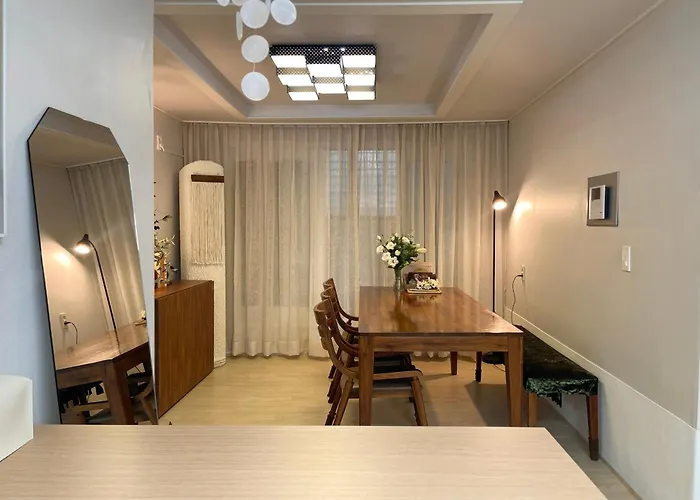 Arisu Sauna House 전철역2초#3br#공항픽업#사우나#롯데월드#잠실#장박할인#kspo#올림픽공원#명동#아산병원 *