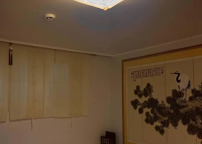 Arisu Sauna House 전철역2초#3br#공항픽업#사우나#롯데월드#잠실#장박할인#kspo#올림픽공원#명동#아산병원 * Seoel